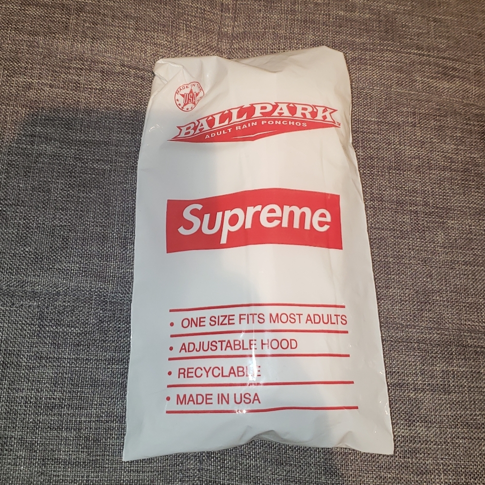 Supreme Poncho